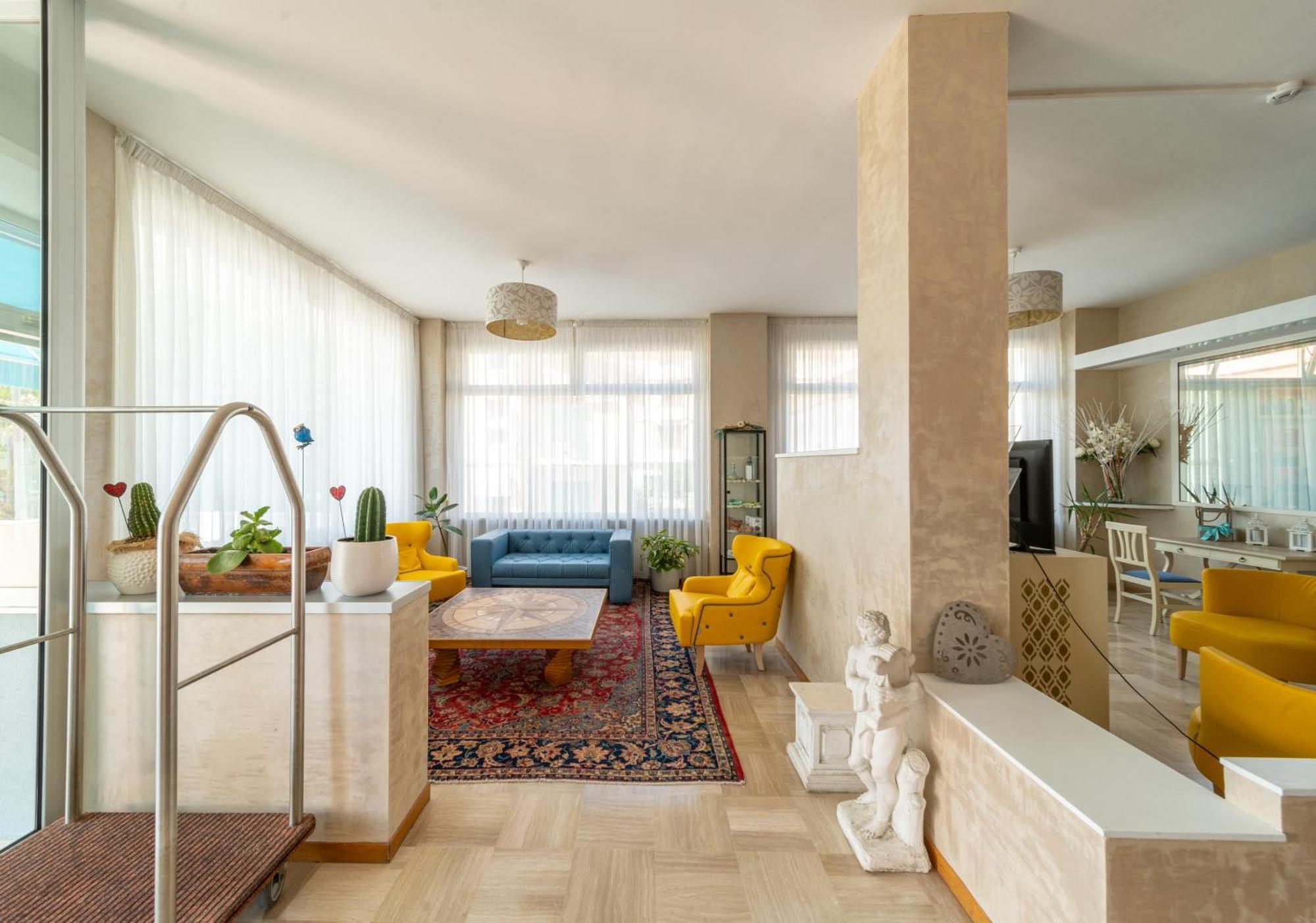Hotel Casadei Фано Екстериор снимка