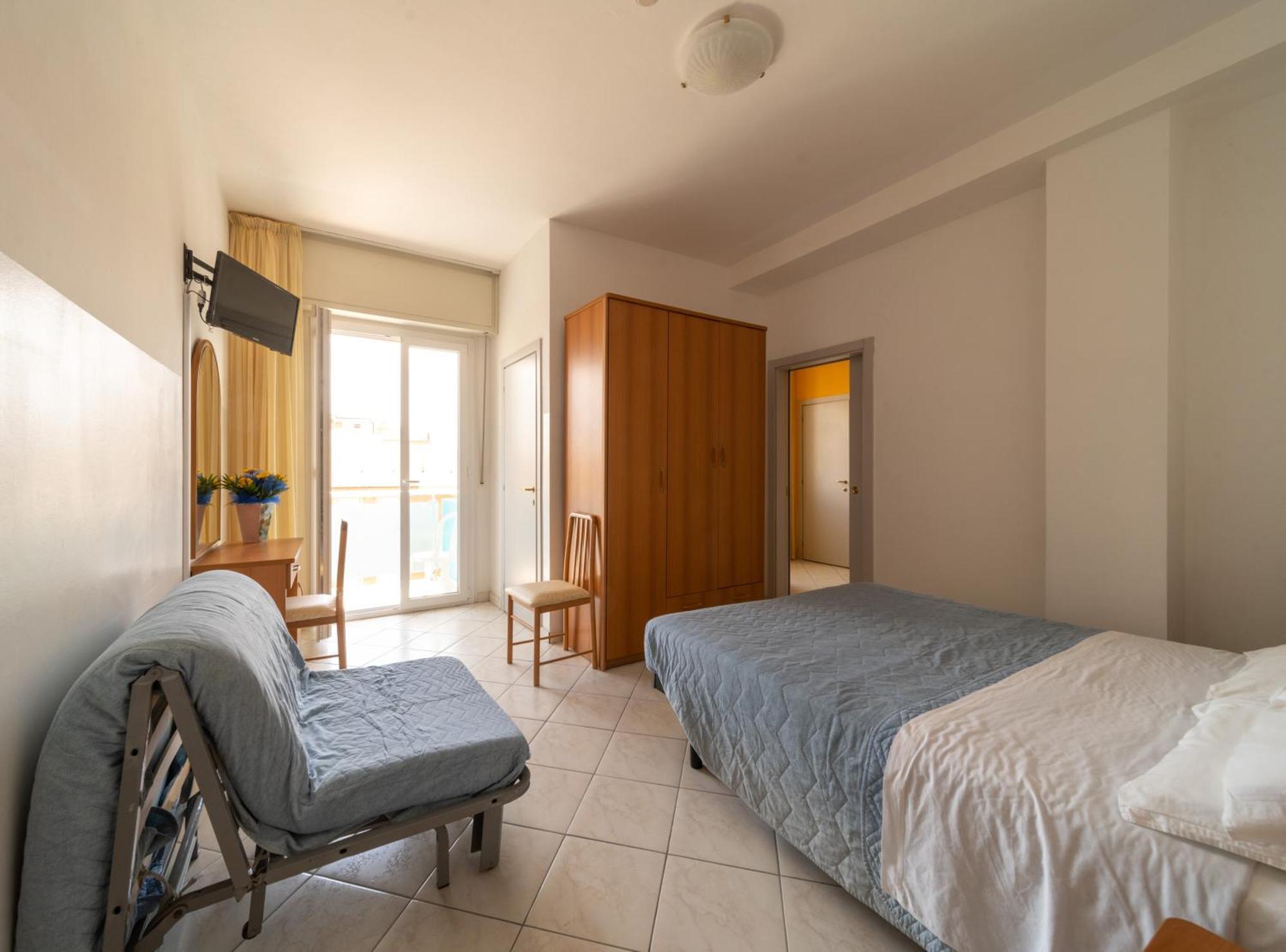 Hotel Casadei Фано Екстериор снимка
