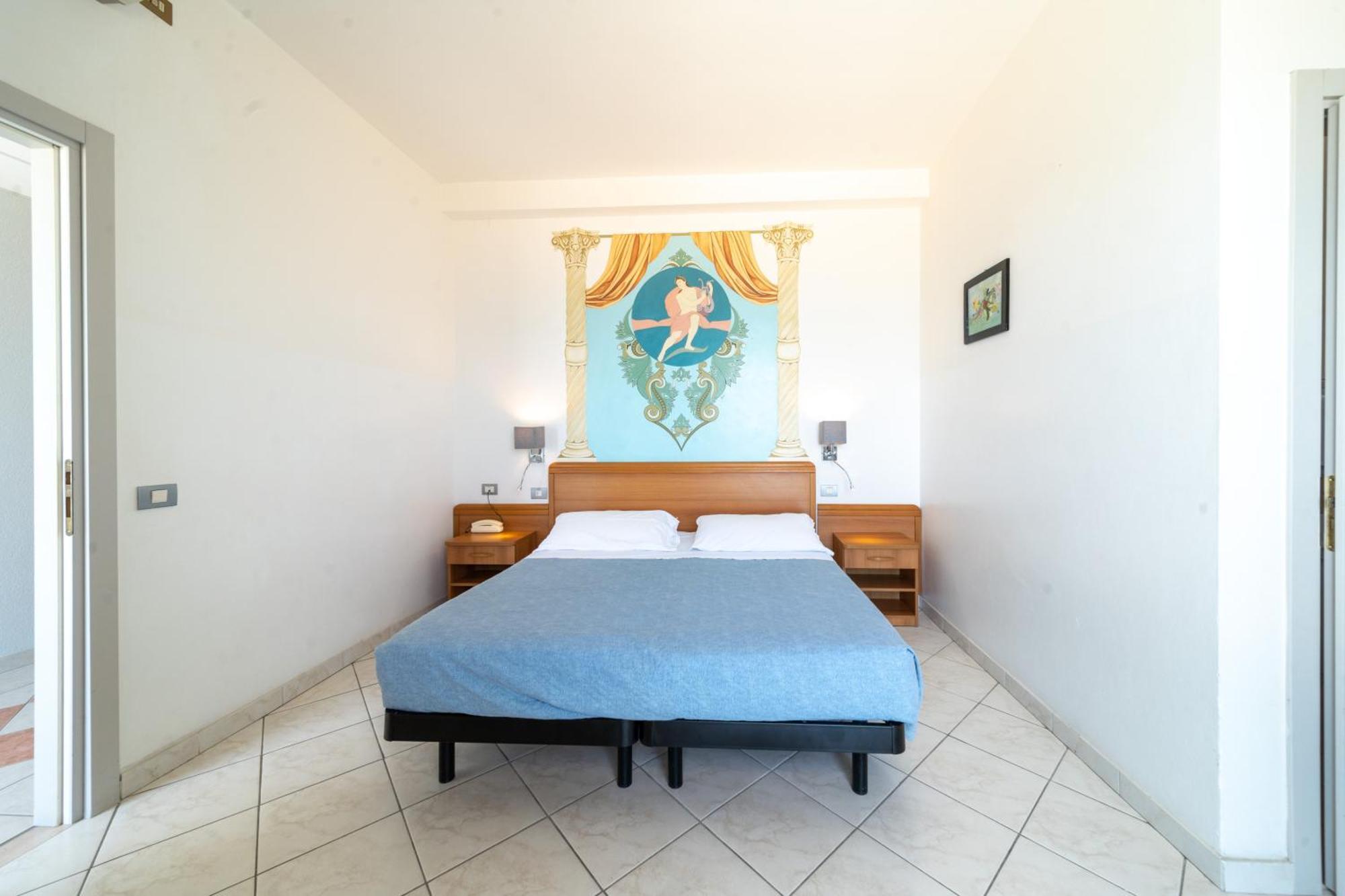 Hotel Casadei Фано Екстериор снимка